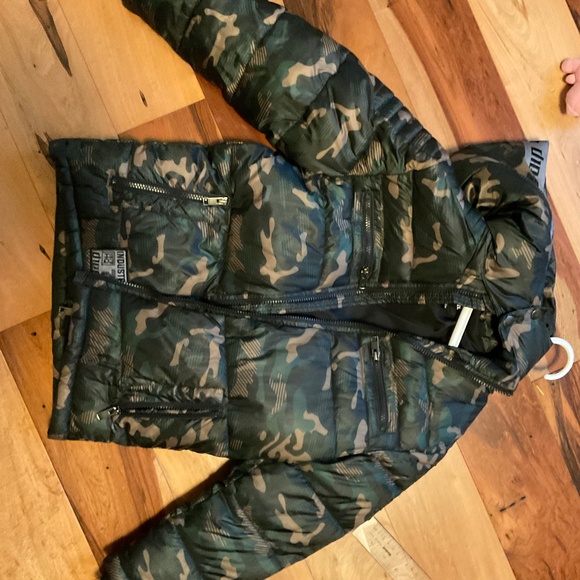 Diesel industry 1978HQ puffer jacket camo - Picture 1 of 6